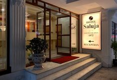 Others 2 Hotel Saluja