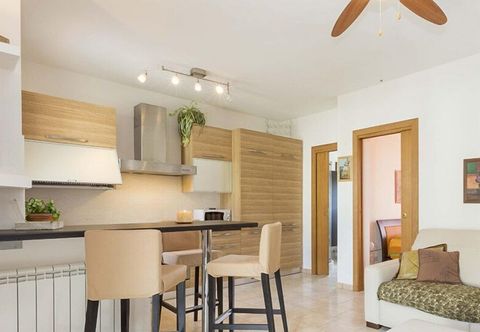 อื่นๆ Giulia