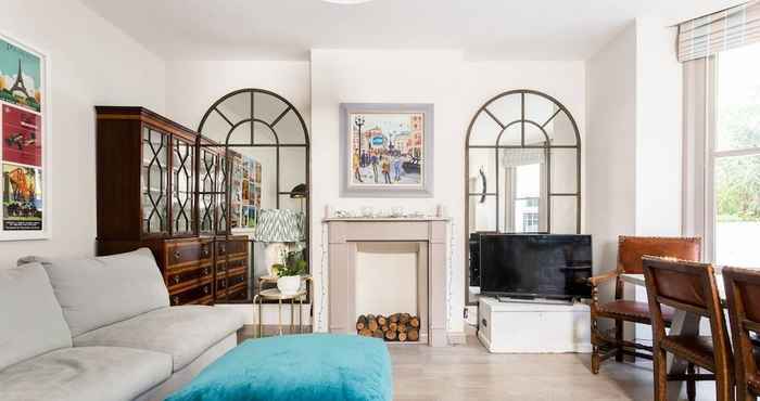 Lain-lain Delightful 2 bed Garden Flat in Shepherd's Bush