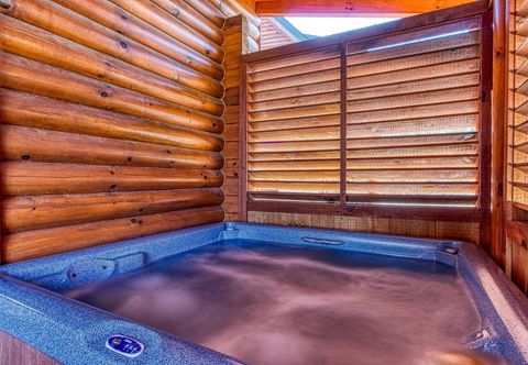 Others Dream Come True #555