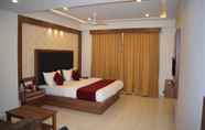 Others 7 Hotel New Pathik
