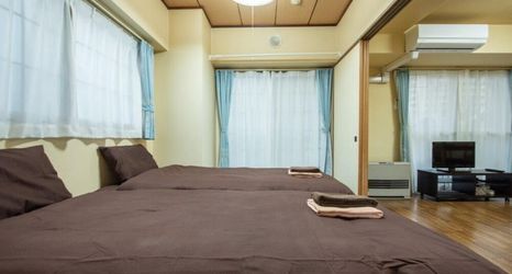 Others 2 Heights Showa 205