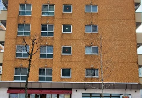 Others Heights Showa 205