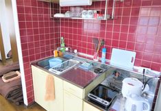 Others 5 PEOPLE NoIII 311