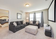 Others 6 6 Bed 4 Ba Villa with Pool & Spa