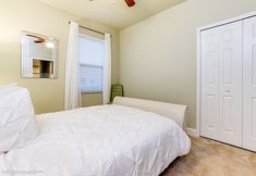 Lain-lain 6 9 Bed Villa with Game Room, Pool & Spa