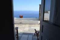 Others Villa Ioanna Greengrey- Vacation Houses for Rent Close to the Beach