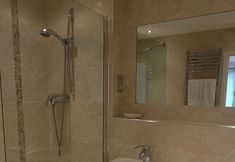 Others 7 Oakridge, St Mellion, Cornwall + 2 Leisure Passes