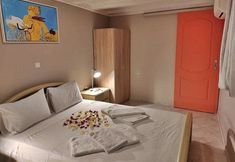 Lainnya 6 House Just on the Beach