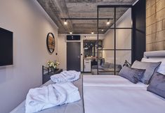 기타 4 The Bridge Suites Hotel