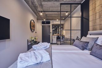 기타 4 The Bridge Suites Hotel