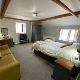 Primary image1羅德之家客房,南北安普敦郡区飯店