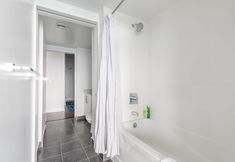 Others 3 Sky Home with Stunning View of Toronto and Lake Ontario