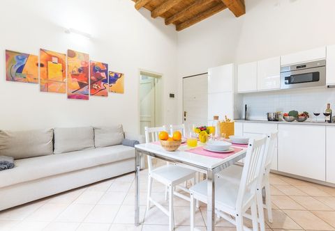 Others University Apartment con parcheggio e giardino