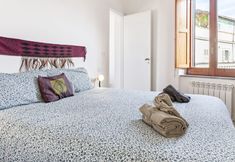 Lainnya 2 Naples Skyline