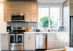 Others 6 Sky Mark Lux 1 - Modern Elegance In Downtown Seattle