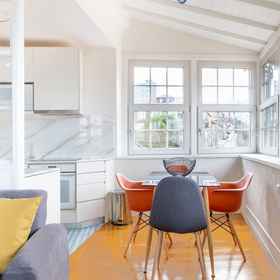 Primary image1Gaia22 · Gaia's Deluxe Apartment 3 BD Stunning Views,St. Ignatius Zoo飯店