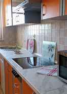 Private kitchen Superb Apartment in Senj Lika - Karlovac With Private Pool