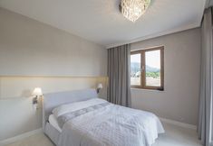 Lain-lain 2 Spacious Villa in Cisownica With Terrace