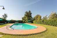 Lain-lain Elegant Apartment With Swimming Pool and gym on Lake Trasimeno