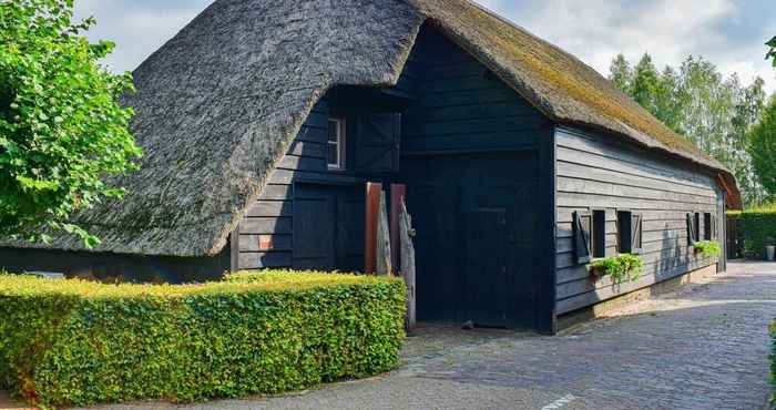 Others Posh Holiday Home in Alphen with Hot Tub