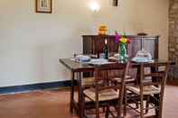 Lainnya Quaint Cottage in Magione With Swimming Pool