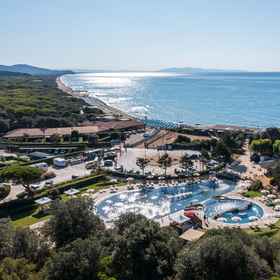 Primary image 1 Club del Sole Stella del Mare Family Collection., Magliano in Toscana Hotels