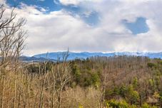 Others Dancing Bear Lodge