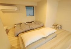 Others 3 Anon Shibuya