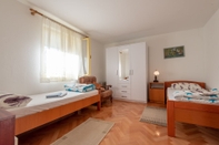 Others The Apartment Consists of two Bedrooms, a Bathroom, a Kitchen and a Living Room