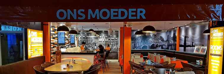 Lainnya Ons Moeder Restaurant Guesthouse - 2 50 Meters to the Beach