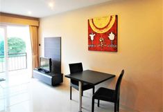 Lain-lain 5 Park Lane Condominium Pattaya Free Shuttle bus to Beach