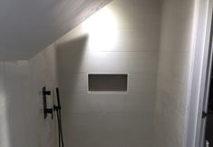 Lain-lain 4 Room-private Double Room With New En-sui