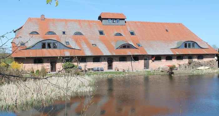 Others Spacious Apartment in Buschenhagen With Sauna