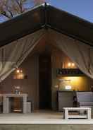 Imej utama Comfortably Furnished Tent Lodge With Stove Near the Veluwe