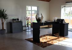 Others 4 Charming Retreat for Your Escape