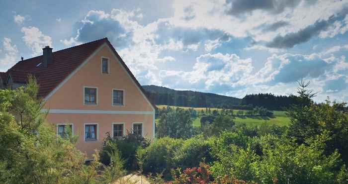 Khác Spacious Apartment in Schonsee With Sauna