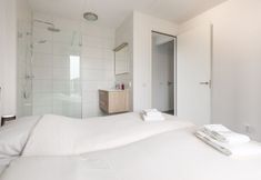 Others 2 Modern Watervilla With Three Bathrooms, at the Frisian Lakes