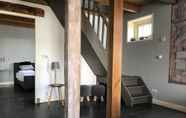 Others 2 Converted Farmhouse Holiday Apartments in Rural Location