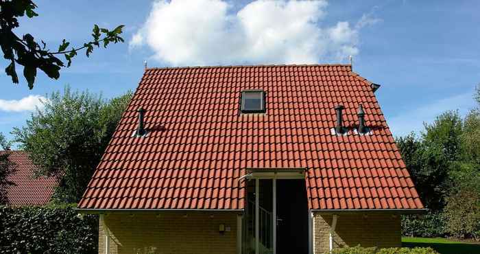 Others Spacious Holiday Home With a Jacuzzi, 20 km. From Assen