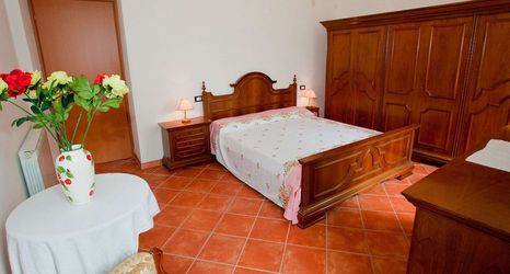 Others 2 Holiday Home in Sesta Godano Near Lake