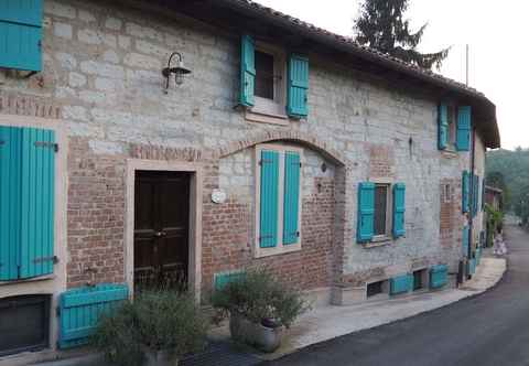 Others Rustic Apartment in a Farmhouse in Camino-ombra