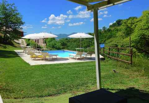 Others Spacious Villa With Pool in Fabriano Italy