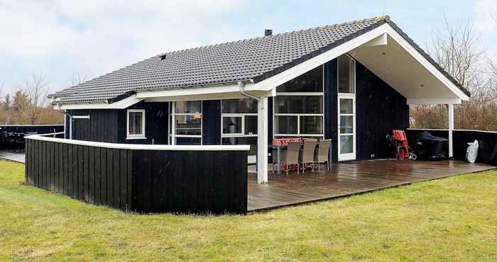 Others 6 Person Holiday Home in Lokken