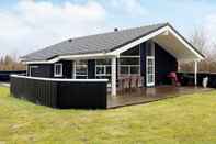 Khác 6 Person Holiday Home in Lokken
