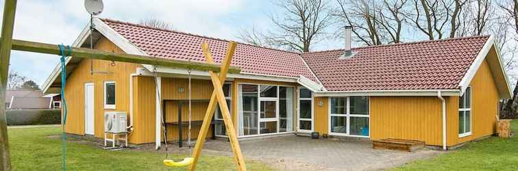 Lainnya 12 Person Holiday Home in Nordborg