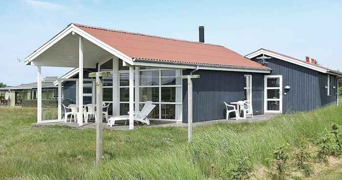 Khác Lively Holiday Home in Lokken With Terrace