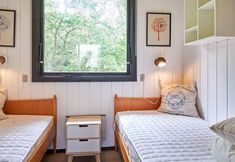 Others 4 Amazing Holiday Home in Aakirkeby near Sea