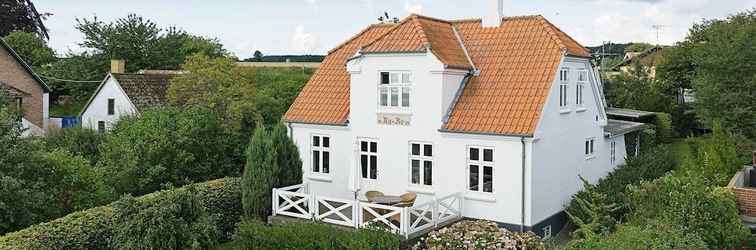 Others Quaint Holiday Home in Bornholm near Sea