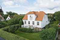 Lainnya Quaint Holiday Home in Bornholm near Sea